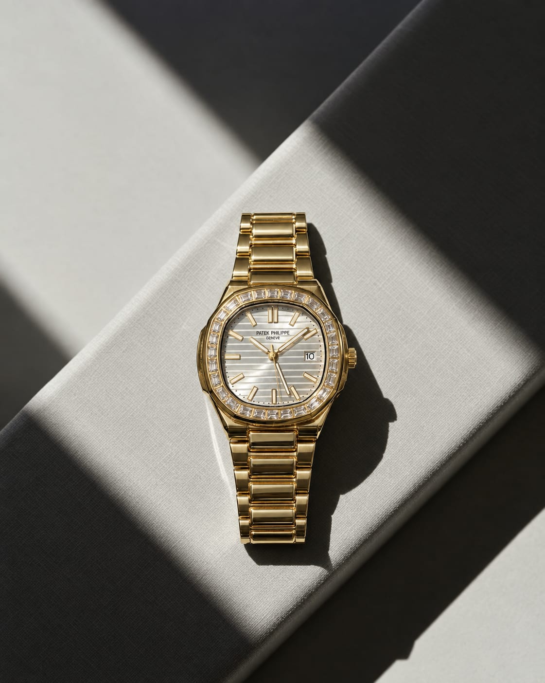 Patek Philippe Stainless Steel Luxury Men’s Watch – Master Replica Edition